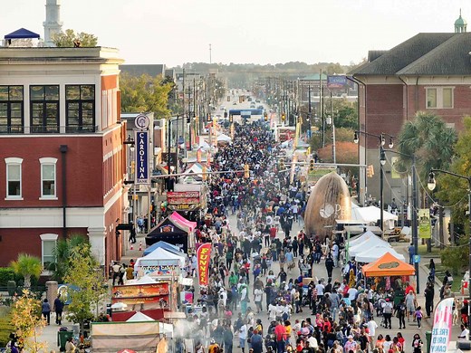 This Underrated South Carolina City Hosts The World's Largest Pecan Festival—And So Much More