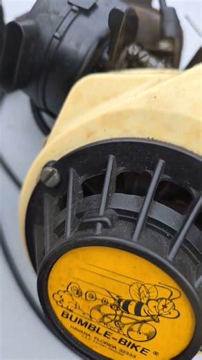 Bumble Bike 1982 bicycle engine Bumble Bee drop down friction drive