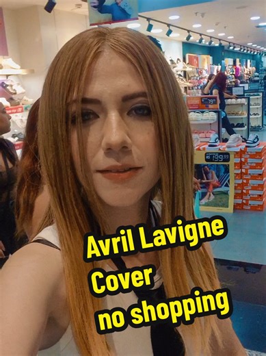 Avril Lavigne Cover no shopping 🤘🏻#shopping #imwithyou #avrillavigne #avrillavignecover #dannylima