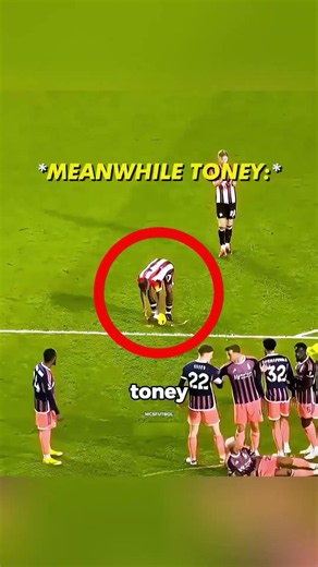 Ivan Toney's High IQ Free Kick 🧠