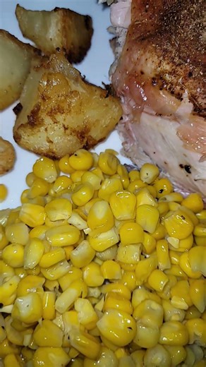 Let's eat... Para mas lalong sumarap ang ulam niyo bili na kayo ng Crystal Hot Sauce