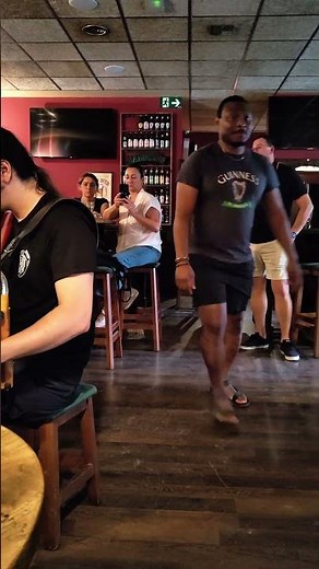 Traditional Session Pub Show Irish Dance & Music