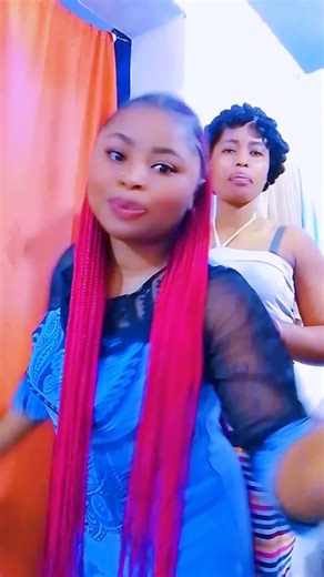 فيديوهات أنشأها kiss love (@kiss.love815) باستخدام original sound - Pelumee💯✅