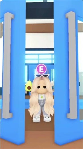 No one knew why she was LATE to her class...😭😭