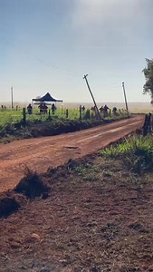 📌LoÚltimo📌🏁RallyTransItapúa🏁 Augusto Bestard comienza con algunos problemas el primer día de Rally.Laboratorio Deportivo tu Atracción.👇 Venimosgracias a:📌📌📌📌 #EndulzaTuVidaConAzucarGuabira #BlackEnergyDrink #NacionalCopelme #IngemagFriccion #HotelLiloko #LaNoticiaAlMomento #VivíSentíLaAdrenalina #ConElLaboratorioDeportivoTuAtracción #RallyFiatCodasur2025 #RallyTransItapua | Laboratorio Deportivo