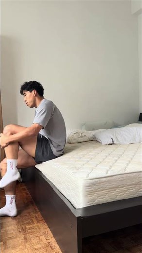 Thomas Test (Hip Flexor Mobility)