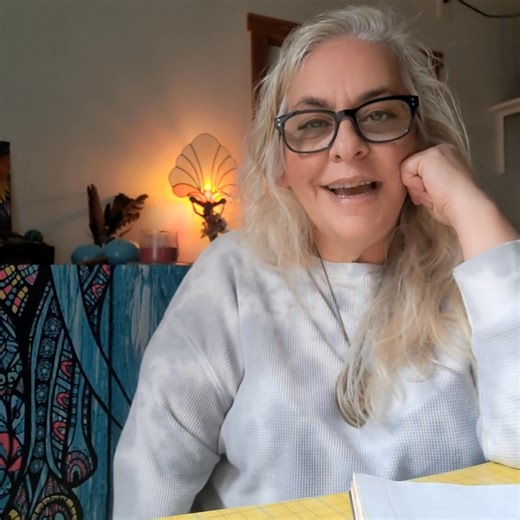 🎆 Do not miss this if you want to harness and solidify the energies in November! And a very personal story at the end of this 🙌 #wrensoul #reikimaster The page Wren Soul Studio | Carol Pyne