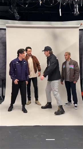 Recreated The Album cover with @buzzfeed #BigTimeRush #BTR | Bigtime Rush