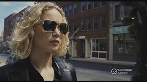 Joy is a drama based on the real-life Joy Mangano (Jennifer Lawrence), inventor of the Miracle Mop. We give it 3 stars for age 14 and up: http://comsen.se/1kU01DO | Common Sense Media