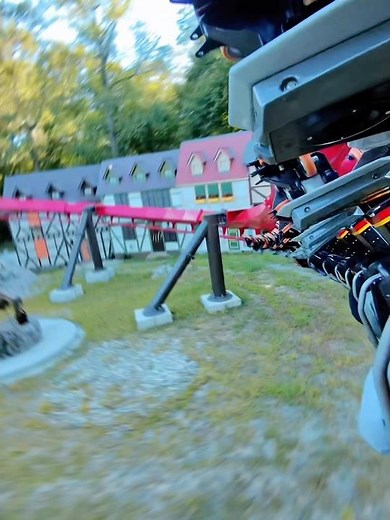 Back Row POV 🎢 | The Big Bad Wolf: The Wolves’ Revenge at Busch Gardens Williamsburg🐺🔥#bigbadwolf