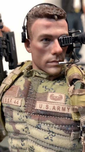BLITZWAY UNIVERSAL SOLDIER. JEAN CLAUDE VAN DAMME #vandamme #jeanclaudevandamme #universalsoldier #blitzway #soldadouniversal #onesixthscale #hottoys