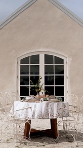 Celebrate the season under open skies, where every detail whispers comfort and sophistication. | Pillow Talk Australia