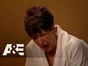 Wahlburgers: Alma at the Spa (Season 1, Episode 8) | A&E