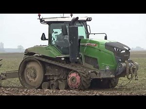 "Farming Life in Lincolnshire Fendt Tractor Ploughing"