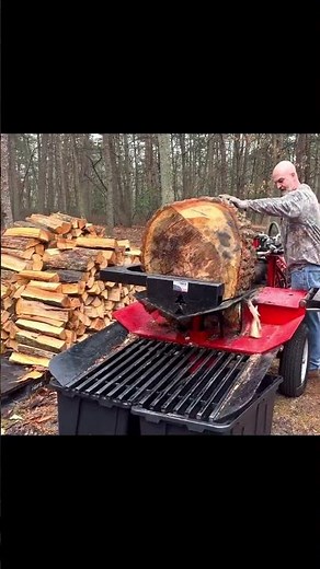 Biggest Wood Splitter #logsplitter #woodcutting #woodworking #shorts