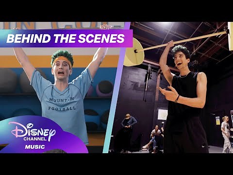 ZOMBIES 4: Dawn of the Vampires | Making Of "Legends in the Making" 💚 | BTS |‪@disneychannelmusic‬ ​
