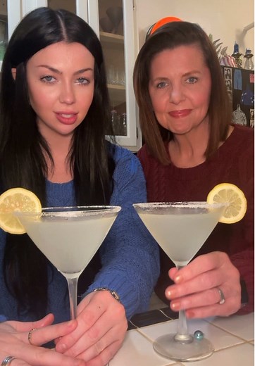 Lemon Drop Martini Recipe: Sweet Vodka Cocktail with Mom