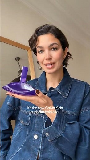 Maria Calvet cannot stop reaching for the new #CalvinKlein euphoria bold elixir.