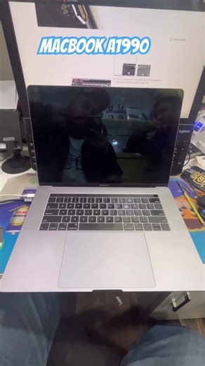 MACBOOK PRO A1990 #diplay problem || damaged #broken #macbook #macbookpro #a1990