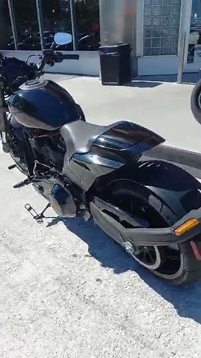2019 Harley Davidson FXDR 114 First Look Review