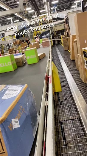 FedEx package handler pov #AmazonVirtualTryOn #fedexground #pov | fed ex package handler