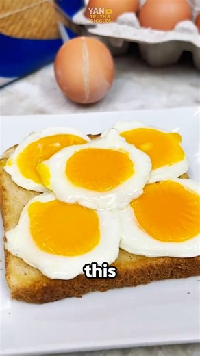 This hack changed how I cook eggs ⁉️😱 #eggs #cooking