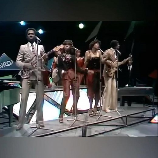 Chic -“I Want Your Love” 1978