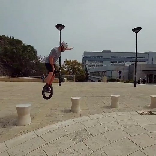 Guy Performs Amazing Tricks On His Unicycle - 1323870