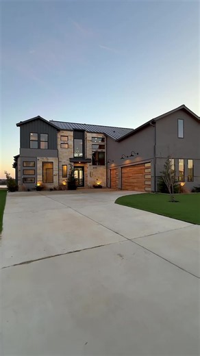 Waterfront Home Tour Dallas Texas | Modern Luxury $3.1M
