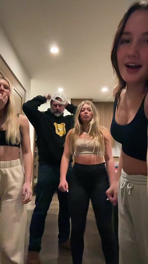 rosie druffner (@rosiedruffs)’s videos with original sound - [who’s next]