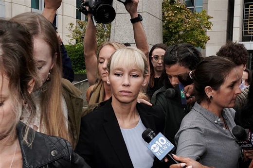 The Most-Watched Hulu Documentary Reveals the Bizarre Real-Life 'Gone Girl'