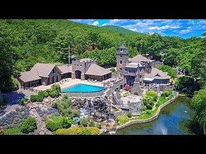 This New York Lakefront Castle Has an Infinity Pool Shaped Like a Baseball Diamond