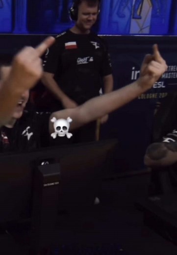 Pro CS2 Gameplay Highlights and Funny Moments