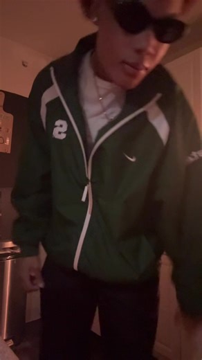 T2R.Tay (@tayski.2.real)’s videos with original sound - Royyschneider