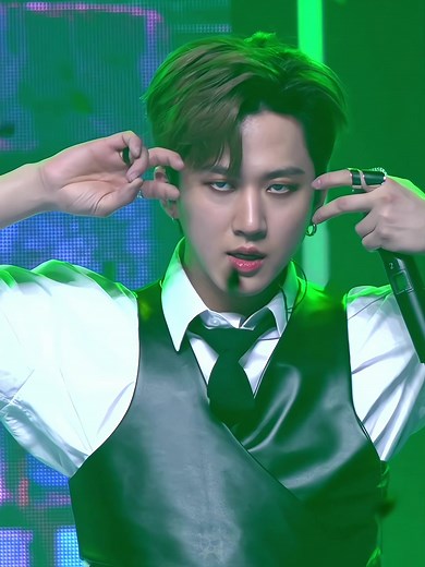 Changbin Smooth Dance Moves Compilation