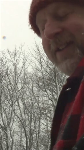 13K views · 45 reactions | Snow in April? A man in South Portland, Maine, wore a unique outfit to shovel his driveway – a kilt! Some northern areas of the Northeast were expected to get up to two feet of snow. | WLWT | Facebook