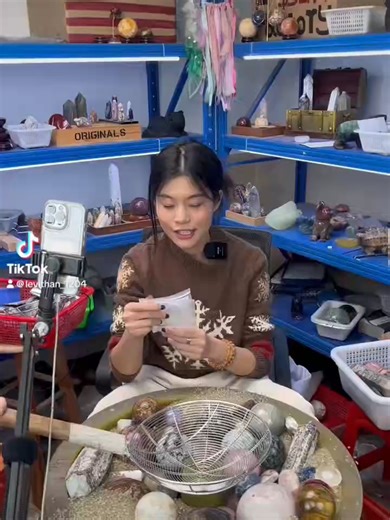 Unique Baby Baskets for Crystal Lovers