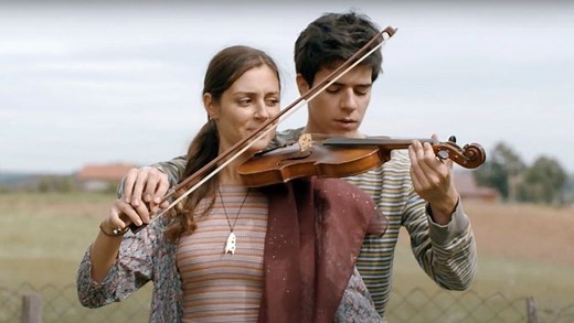 Svilen konac (2023) - Filmonizirani