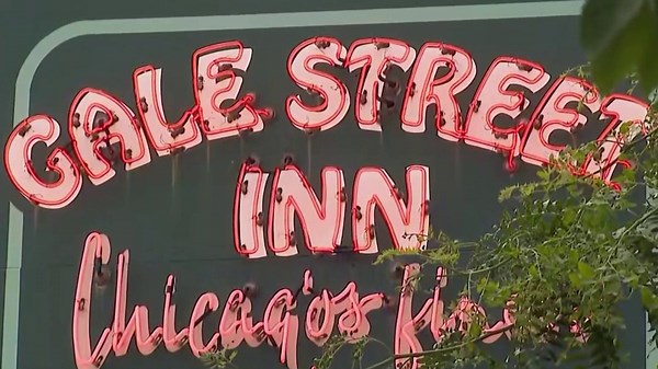 'Tired of sucking': Popular Chicago restaurant closes after 60 years, citing staffing problems