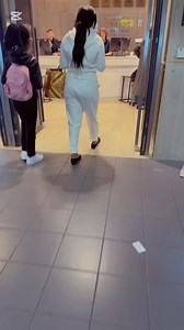 148K views · 824 reactions | Une erreur qui a failli gâcher mon humeur, j’étais très fâchée, déjà j’aime pas voyager en training,en bonne épouse soumise j’accepte le dress code de Tafeu, mais je sais pas pour qui il achetait cette tenue ou il nous a confondu ohhh, je ne sais pas . Regardez vous même . Bref j’avais trop les nerfs heureusement que l’esprit de dispute a déjà été vaincu  #pourtoi #milano #famille #loveislove | MAfe | Facebook