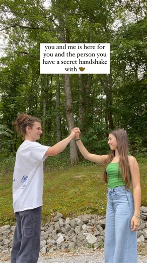 stream you and me!! 💁🏽‍♀️💁🏽‍♀️ #jakeandshelby #jakeandshelbymusic #youandmejakeandshelby #musicduo #guitarandvoice #guitarandvocals #newmusicalert #youandmeforever #secrethandshake #handshake #acousticduo #newartists | Jake & Shelby