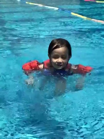 Toddler Swim Vest Kids Floaties for Pool, Kids Swim Vest with Arm Floaties Adjustable Crotch Strap, Fits 2-7 Years Old Boys and Girls 22-66 Pounds Children