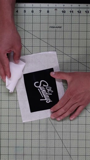 How to Screen Print on a Dad Hat using Vinyl #screenprinting #heattransfervinyl #diy