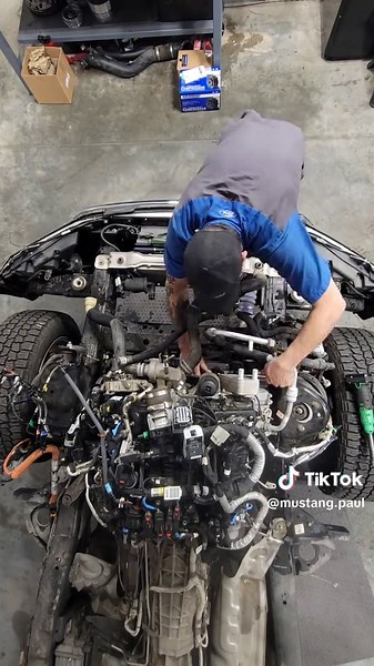 How to Remove Bank 1 Cylinder Head on 2.7L EcoBoost