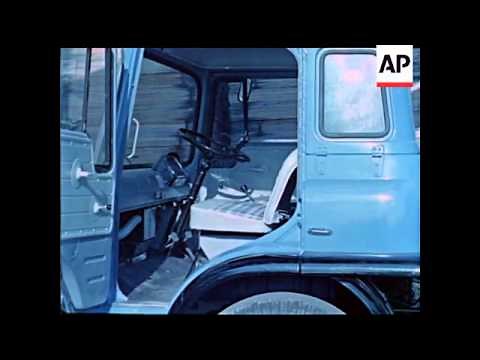 THE BEDFORD TRUCK - EARLY 1960'S - SOUND - COLOUR
