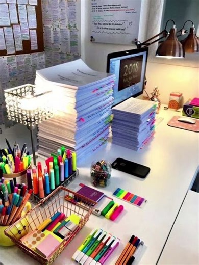 #👌Best Motivational#👍 Speech Topics for# Students1.👍 Importance of having an optimistic mindset2.💕