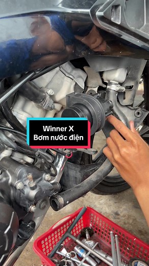 Hướng dẫn sử dụng bơm nước điện Winner X và các phụ kiện đi kèm