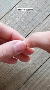 Holi 🙋‍♀️ te nuevo un nuevo tutorial rápido 💡 de unos aretitos super desquitables todo el año Materiales necesarios: ✅Rondel 4mm ✅Cristal 14mm ✅Gancho africano ✅Alambre calibre 26 y 24 💥Donde estoy mas activa es en insta ❤ sígueme aqui 👉 https://www.instagram.com/ivyottosbisuteria Visita la tienda online 🥰 WWW.IVYOTTOS.COM . . . #hermosillo #hermosillocity #bisuteria #bisuteriaartesanal #manosmexicanas #alambrismo #tutorial #hechoamano #joyeriaartesanal | Coach de alambrismo