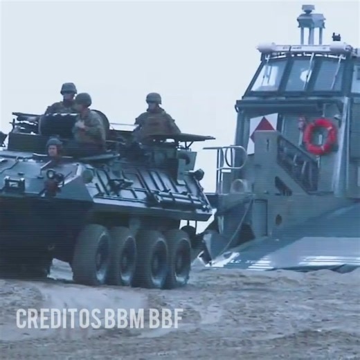4.4K views · 137 reactions | Landing Craft Air Cushion (LCAC) | Barcos y Navíos Militares | Facebook