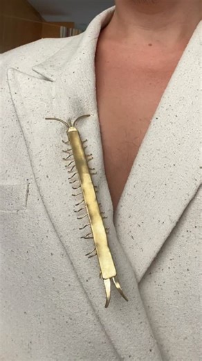 950K views · 4.8K reactions | #brooch #automata #automaton #mechanical #mecanicaljewelry #joyasmecanicas #mechanism #fashon #moda | Vadim Gordeev | Facebook